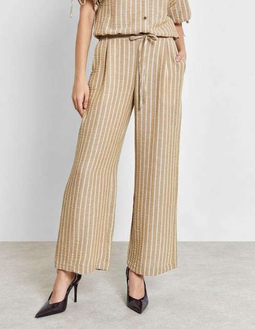 Pantalón amplio para mujer