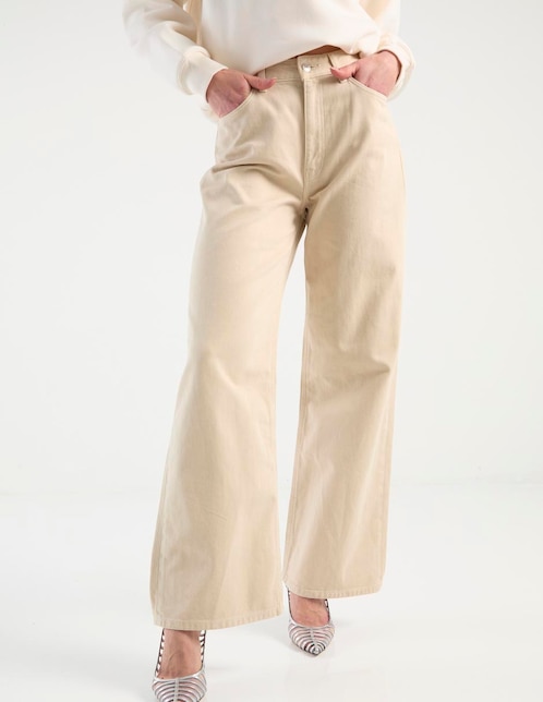 Jeans relaxed slim para mujer 1
