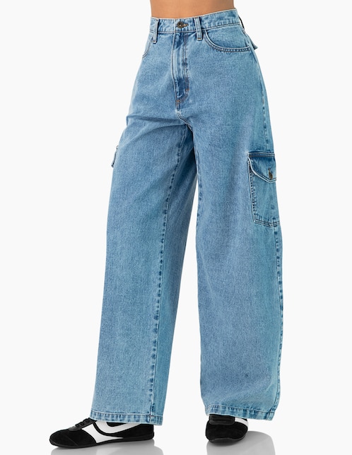 Jeans cargo slim para mujer 1