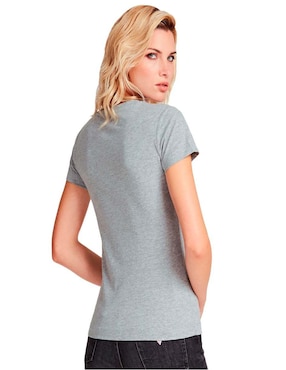 Playera manga corta GUESS cuello redondo para mujer