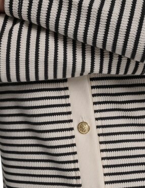 Suéter Dkny Jeans cuello redondo para mujer