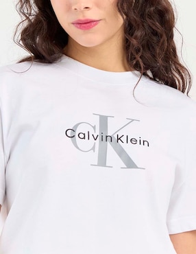 Playera manga corta Calvin Klein Jeans cuello redondo para mujer