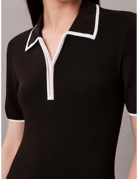 Playera manga corta Calvin Klein Jeans cuello camisero para mujer