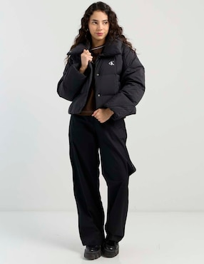 Chamarra acolchada Calvin Klein Jeans impermeable para mujer