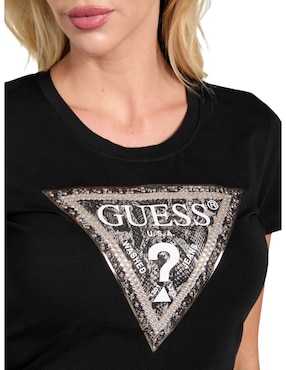 Playera manga corta Guess cuello redondo para mujer