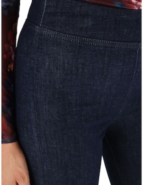 Jeans boot Guess para mujer