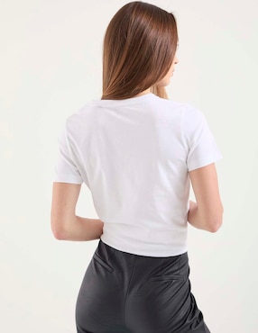 Playera manga corta Guess cuello redondo para mujer