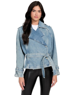 Chamarra Guess para mujer