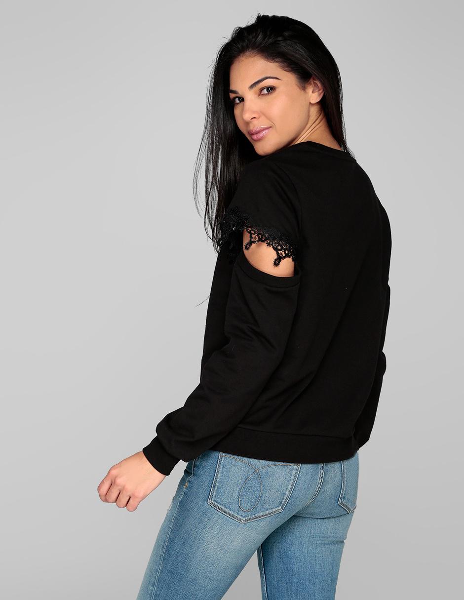 Blusa Guess negra cuello redondo en Liverpool