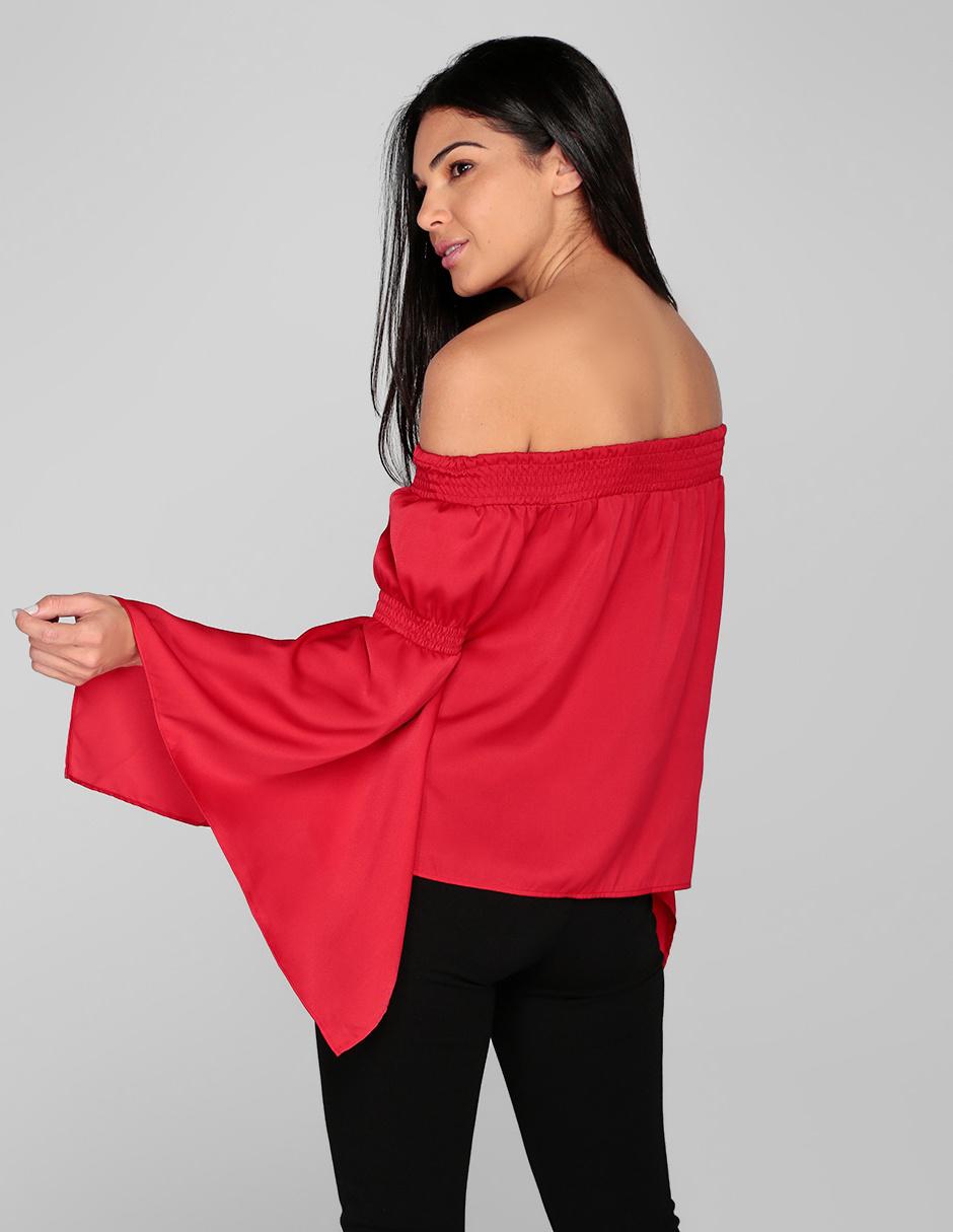 Blusa Guess roja cuello bardot en Liverpool
