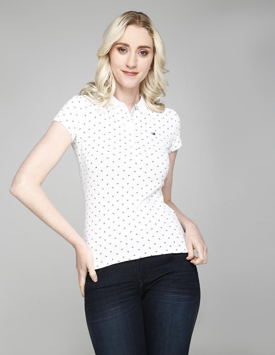 Playera polo Tommy Hilfiger blanca a lunares en Liverpool