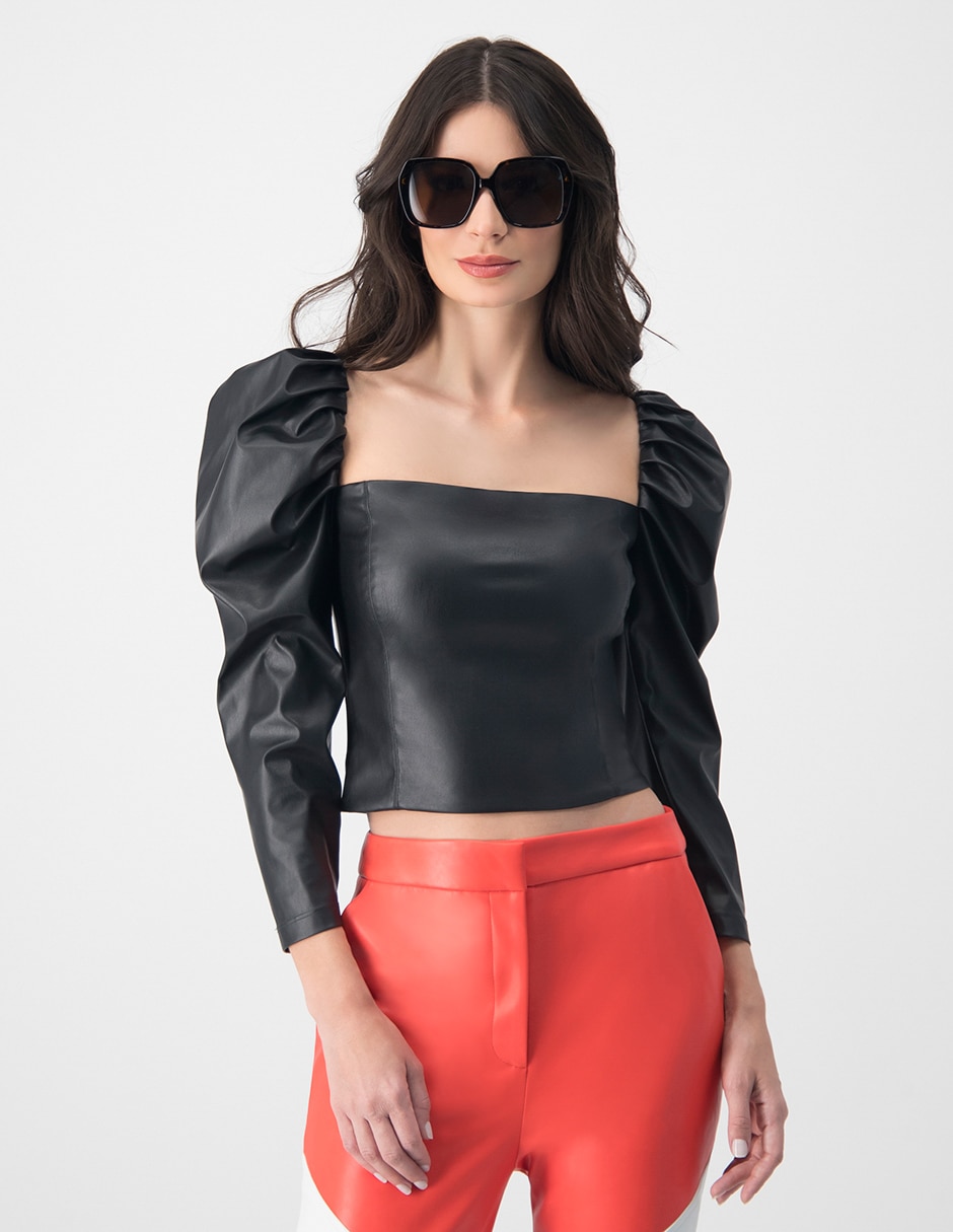 Blusa Martha Debayle by Ivonne manga larga corte recto en Liverpool