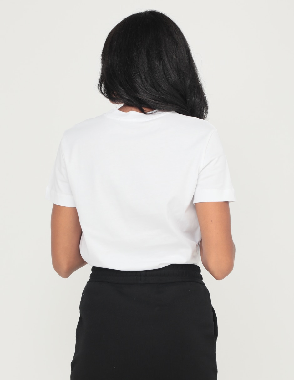 Playera manga corta cuello redondo para mujer 2