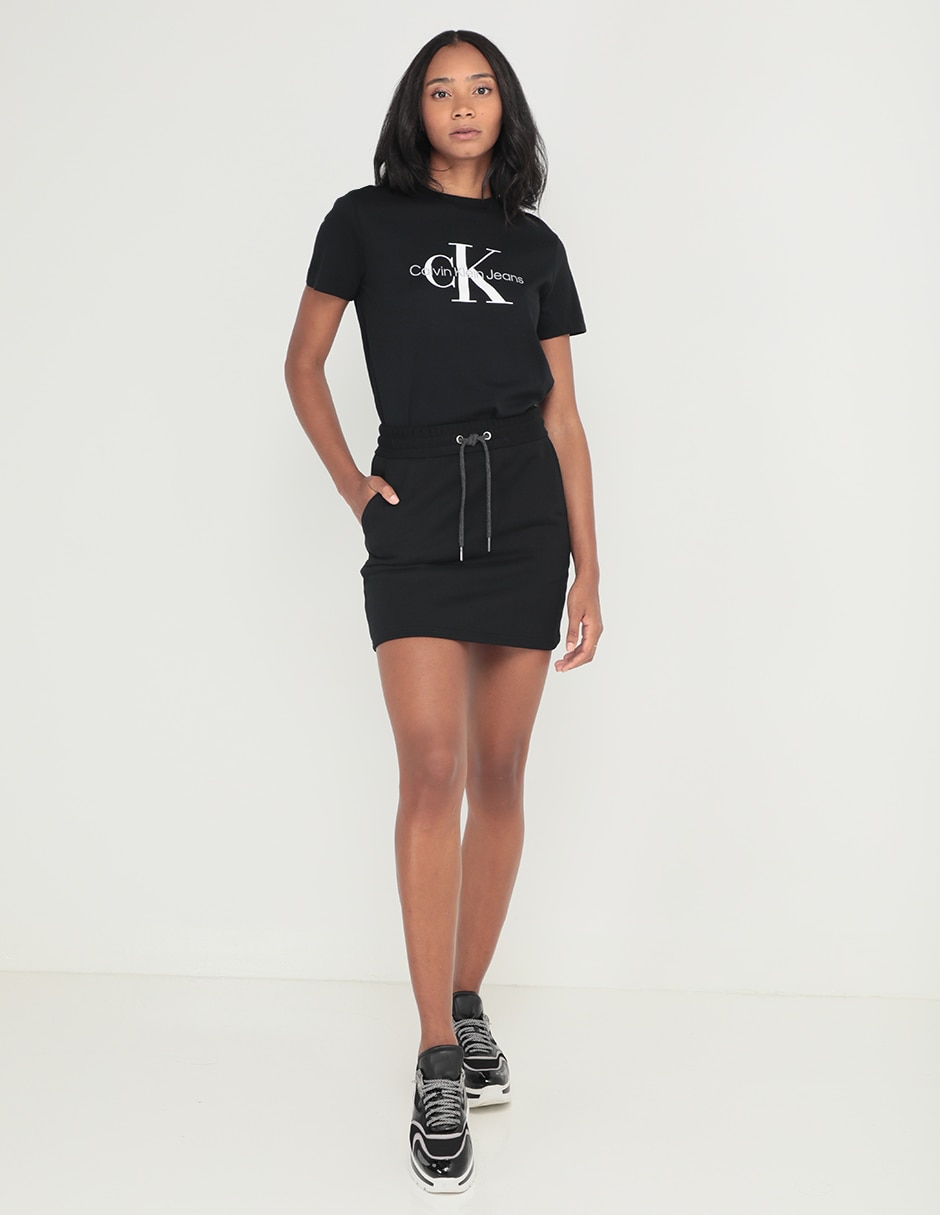 Playera manga corta cuello redondo para mujer 3