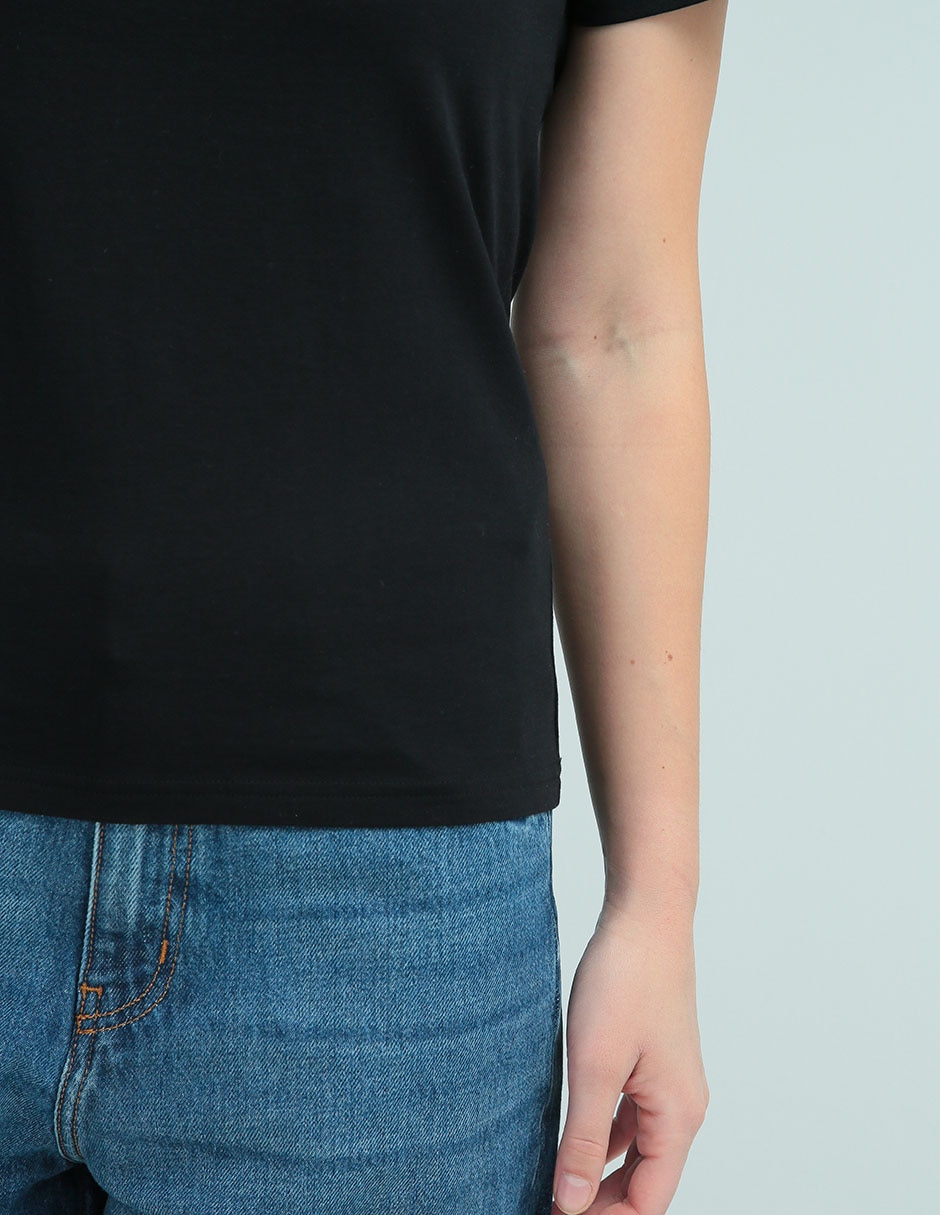 Playera manga corta cuello redondo para mujer 5