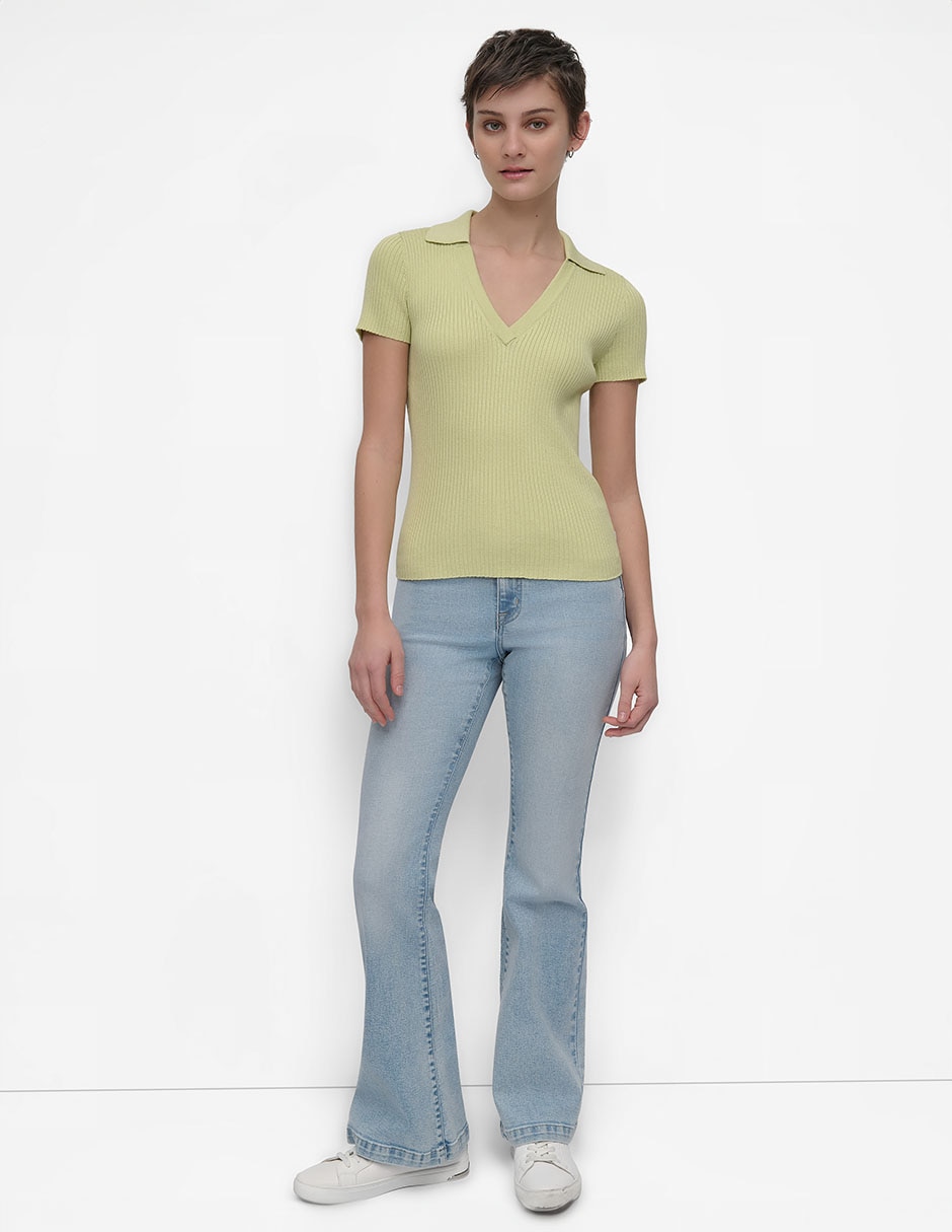 Playera tipo polo para mujer 4