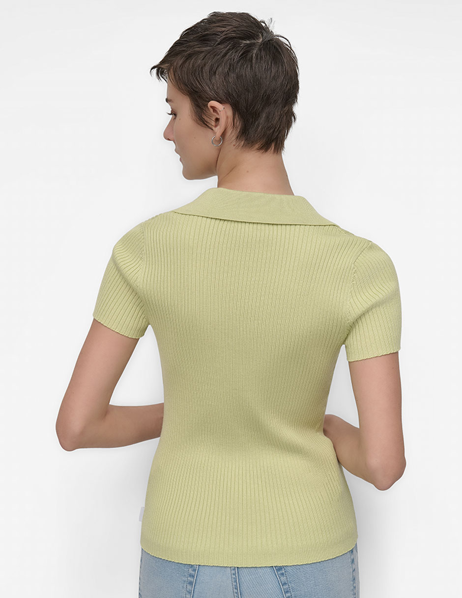 Playera tipo polo para mujer 5