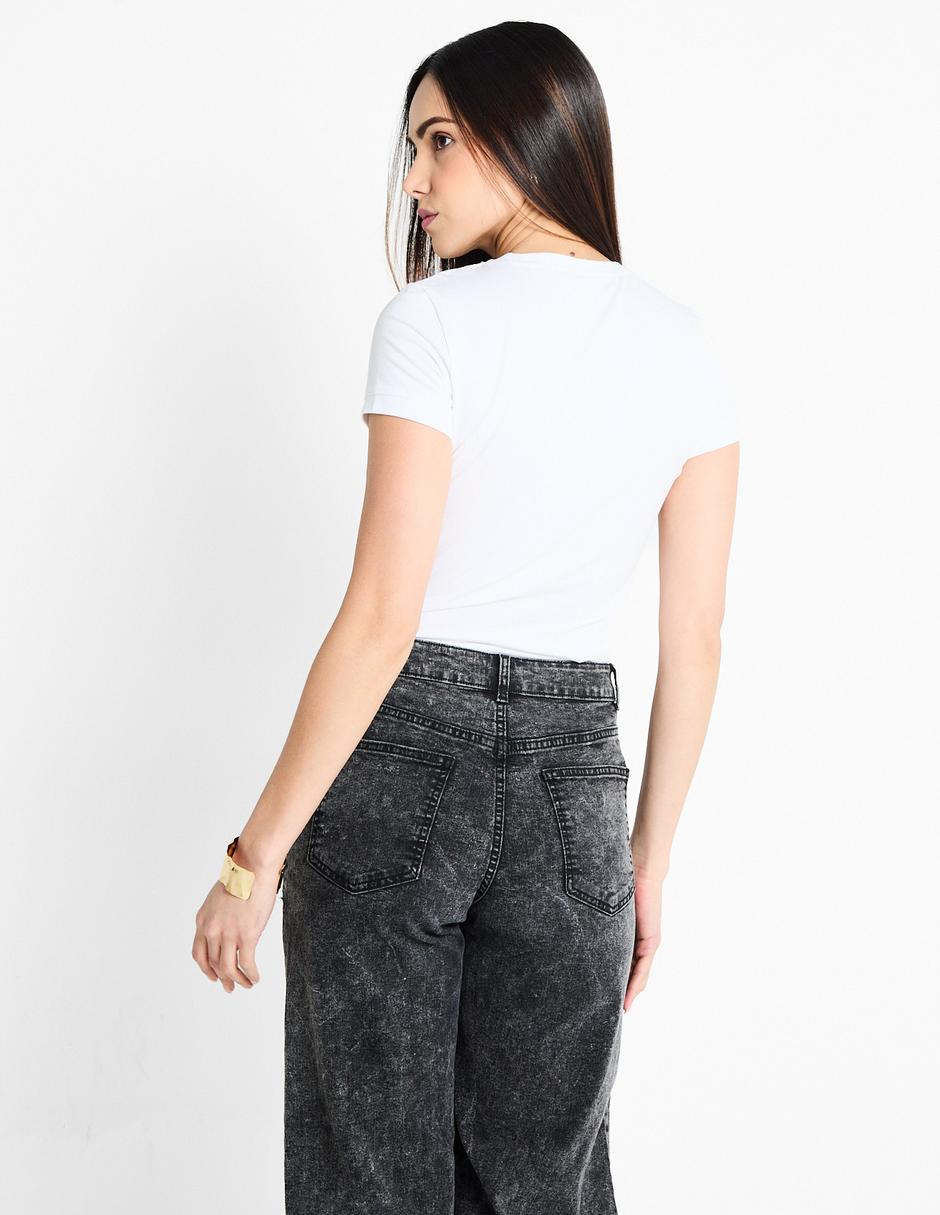 Playera manga corta cuello redondo para mujer 2