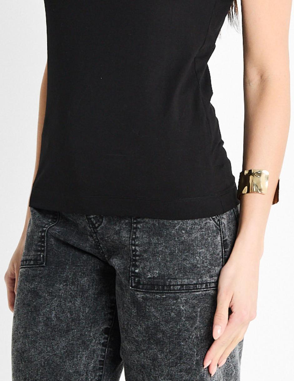 Playera manga corta cuello redondo para mujer 5
