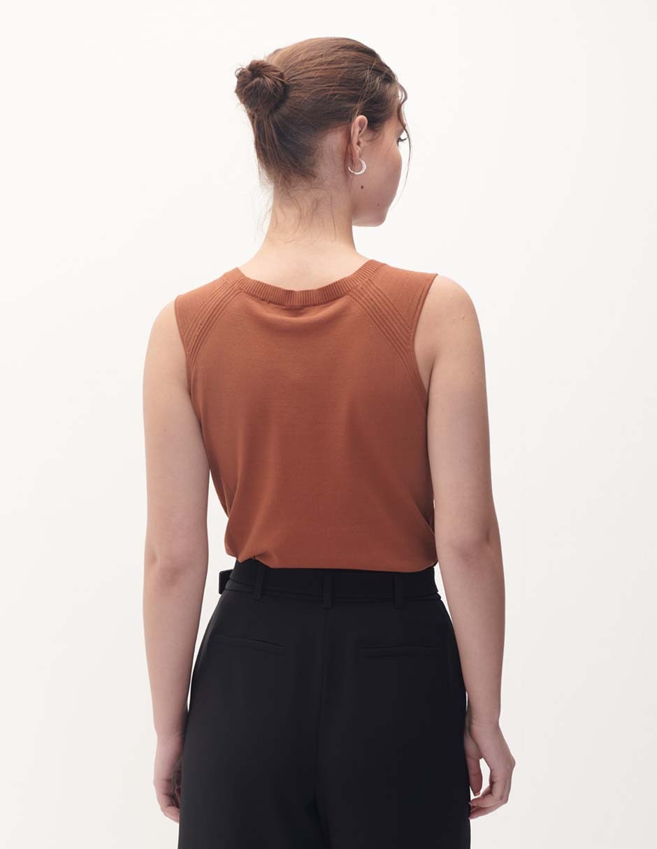Top cuello redondo tirante ancho 3