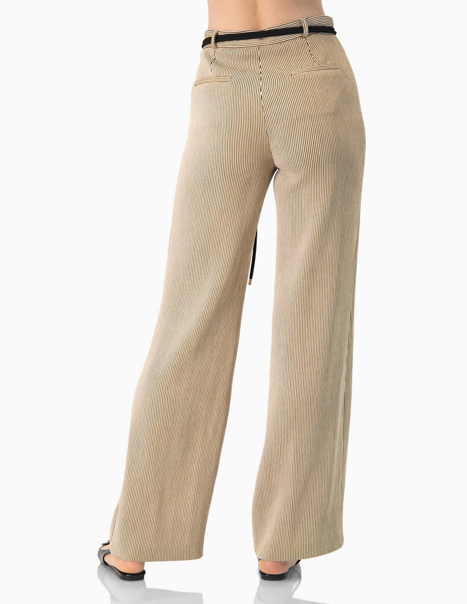 Pantalón amplio para mujer 2