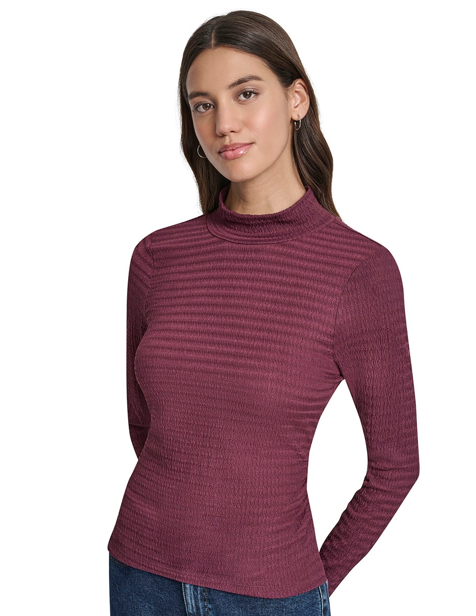 Playera manga larga cuello alto para mujer Playera manga larga cuello alto para mujer