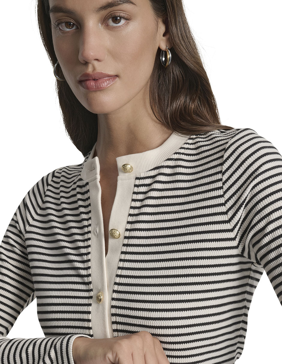 Suéter cuello redondo para mujer 4