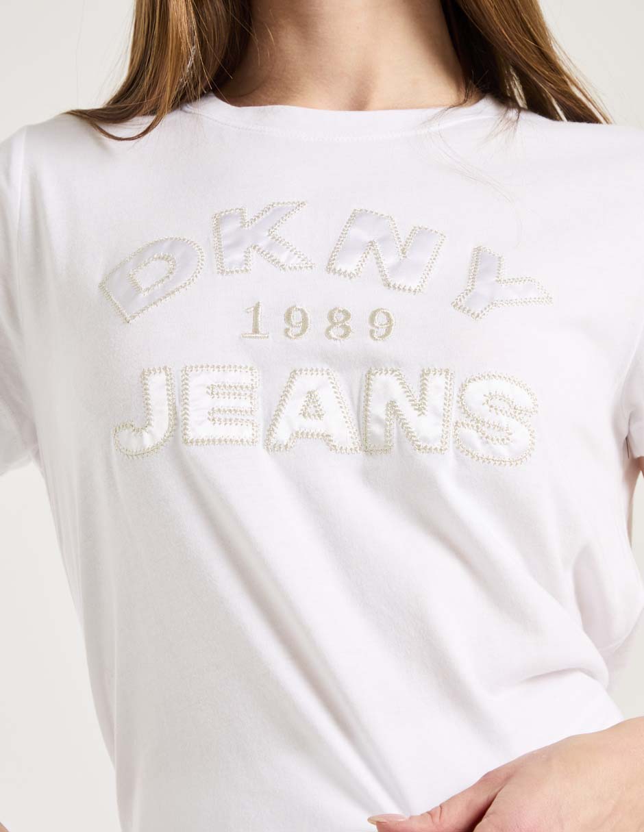 Playera manga corta cuello redondo para mujer 4