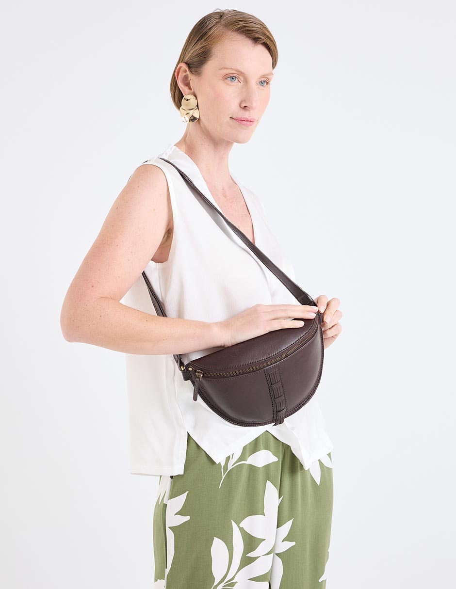 Bolsa crossbody Lucien de cuero para mujer 5