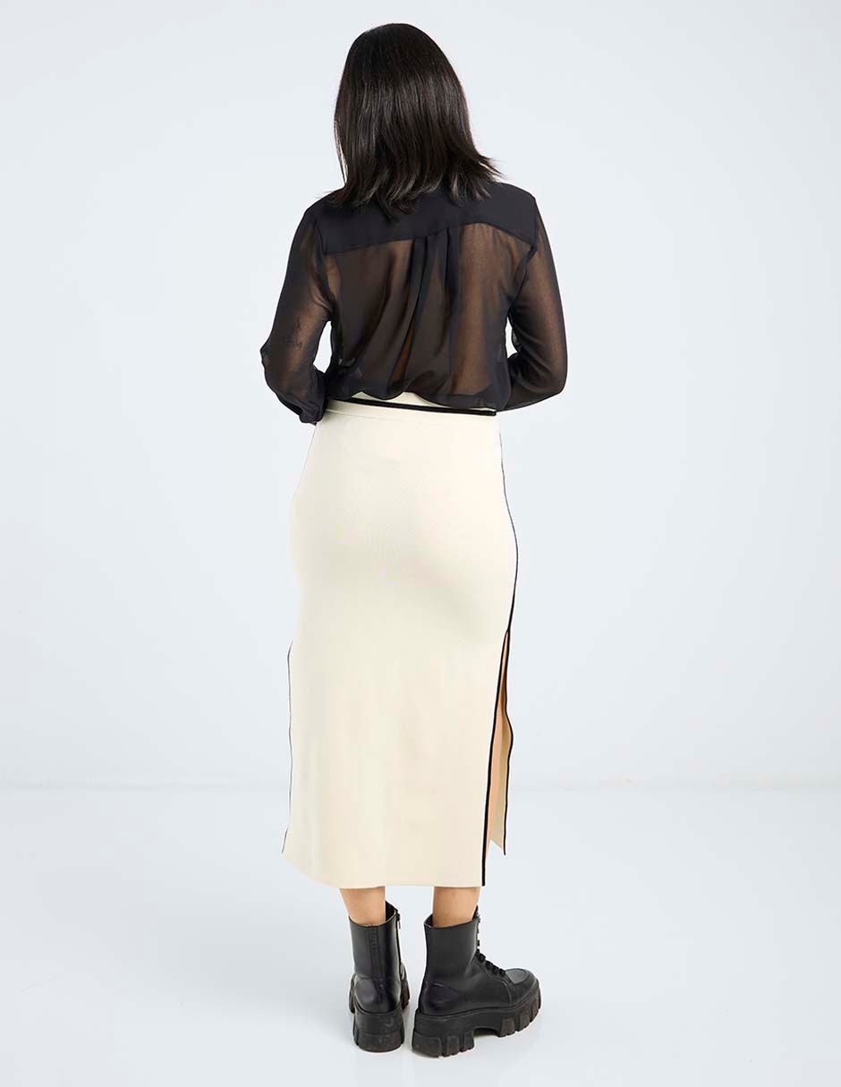 Falda crop a la cintura 6
