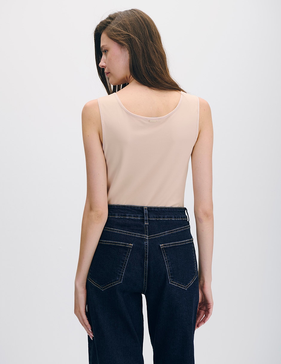 Top cuello con escote tirante ancho 2