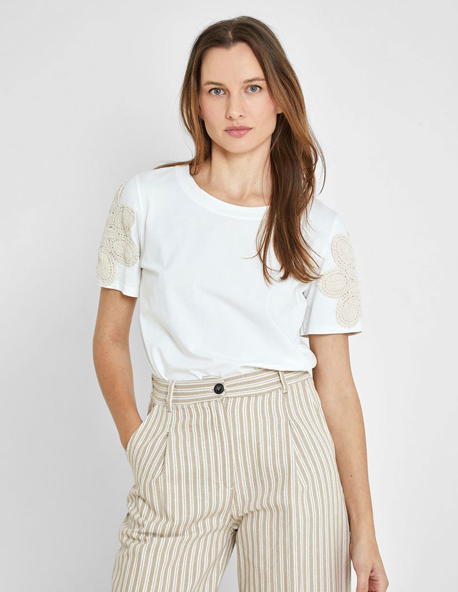 Playera manga corta cuello redondo para mujer