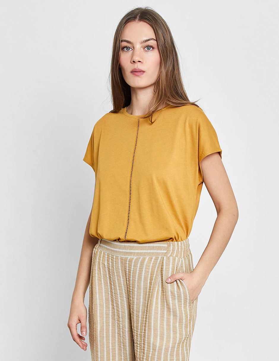 Playera manga corta cuello redondo para mujer 4