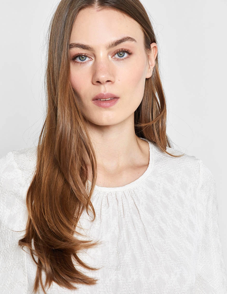 Blusa manga al codo para mujer 9