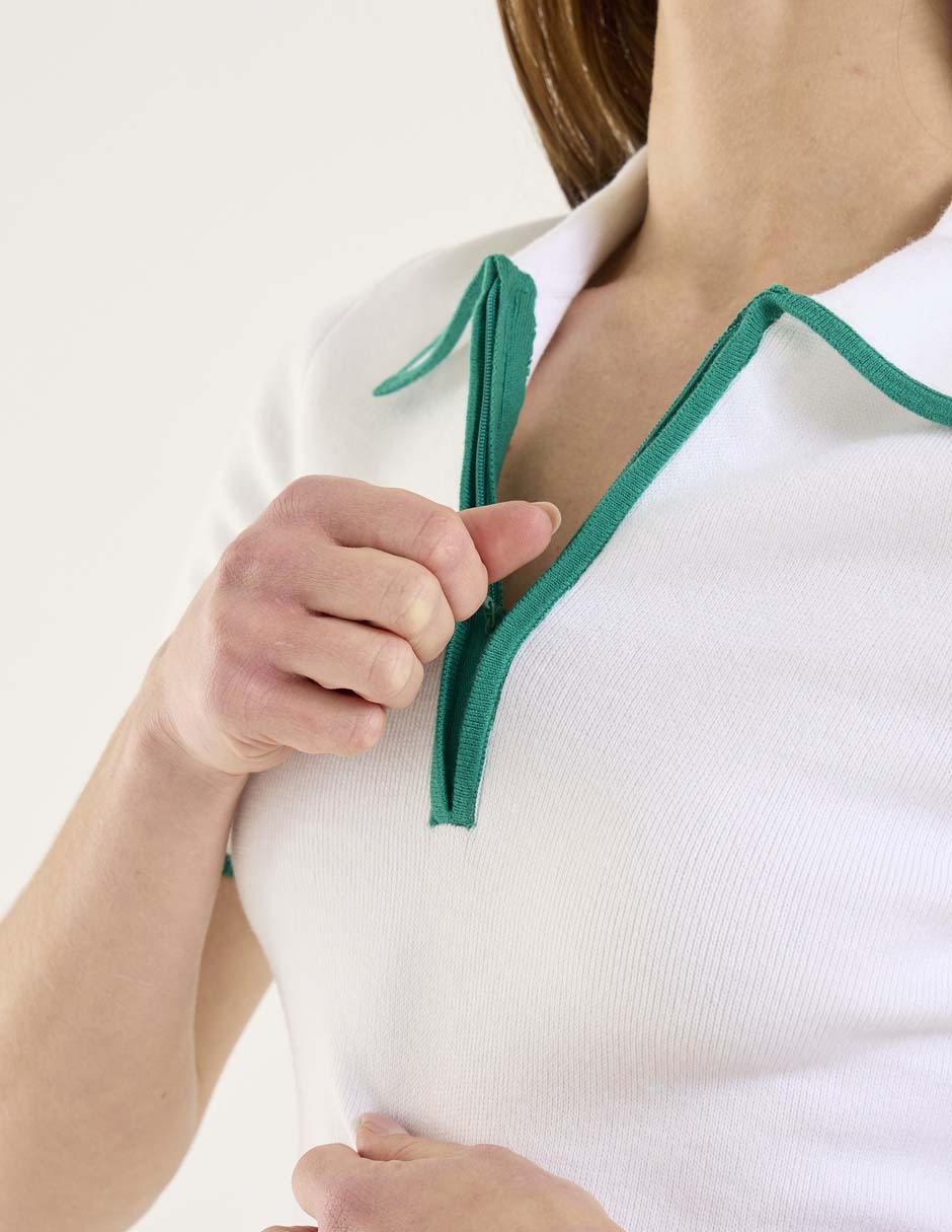 Playera tipo polo para mujer 4