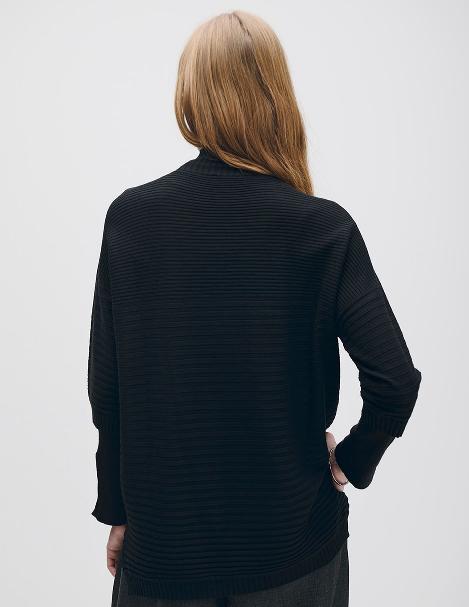 Suéter cuello alto para mujer 3