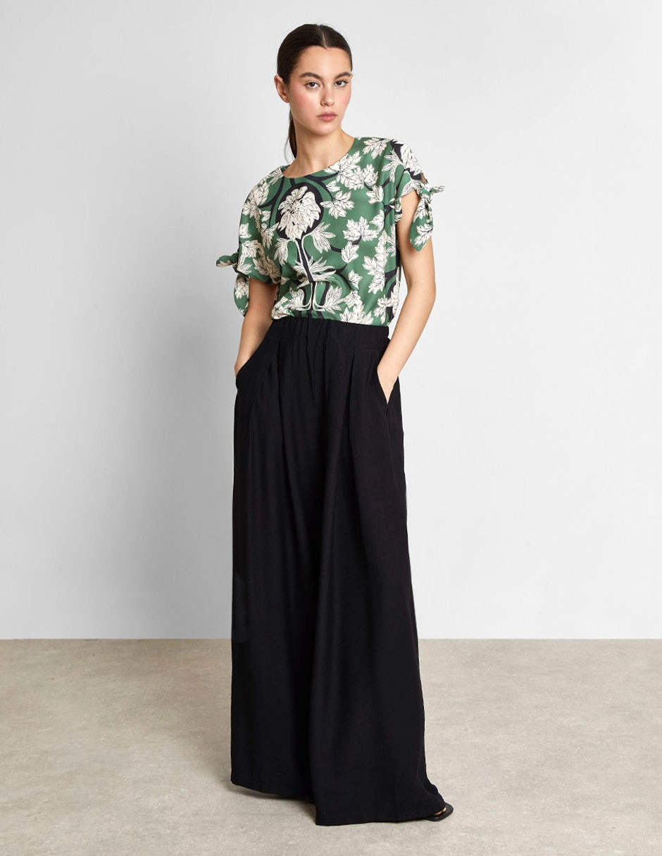 Pantalón coulotte acampanado para mujer