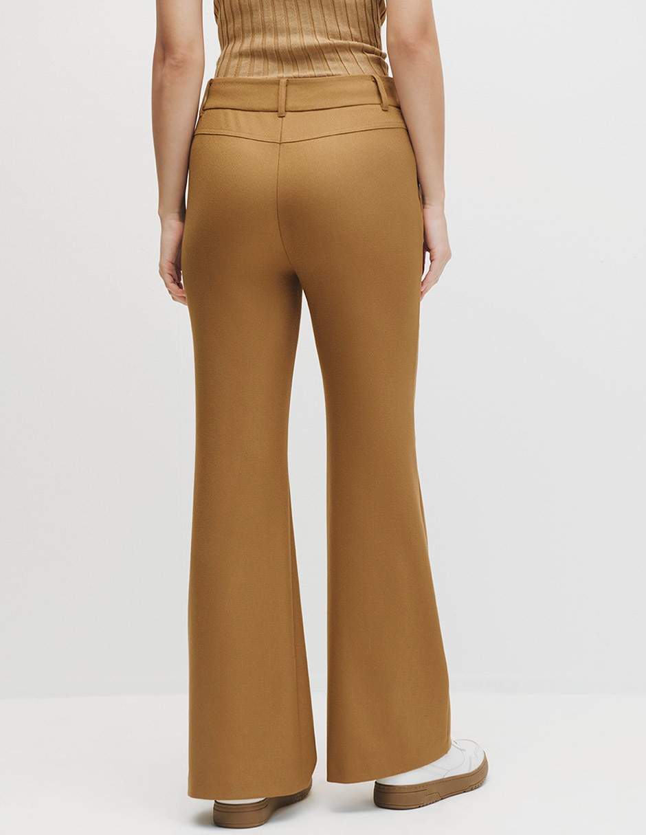 Pantalón acampanado para mujer 3