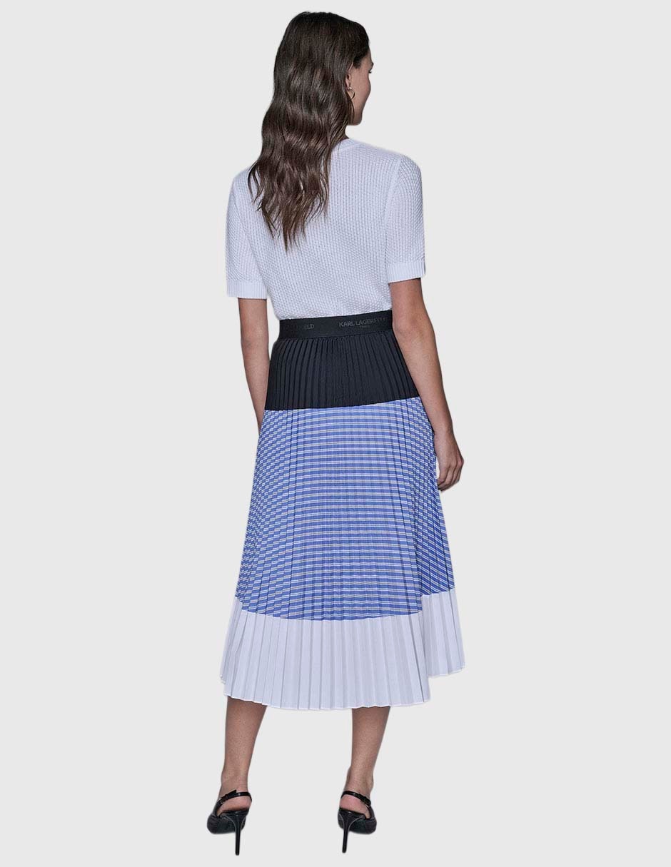 Falda crop a la cintura 2