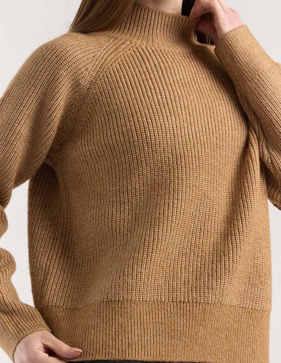 Suéter cuello alto para mujer 4