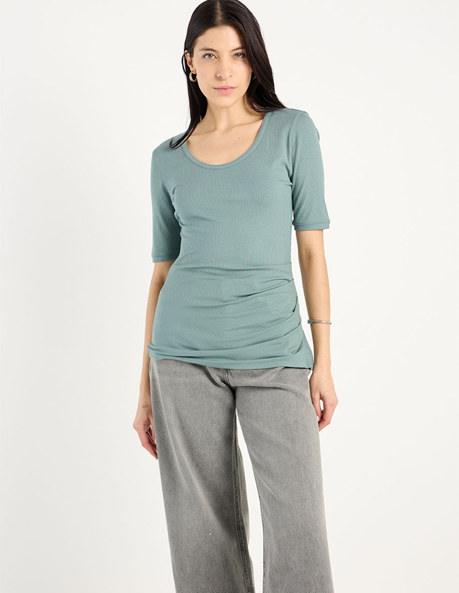 Playera manga corta cuello redondo para mujer