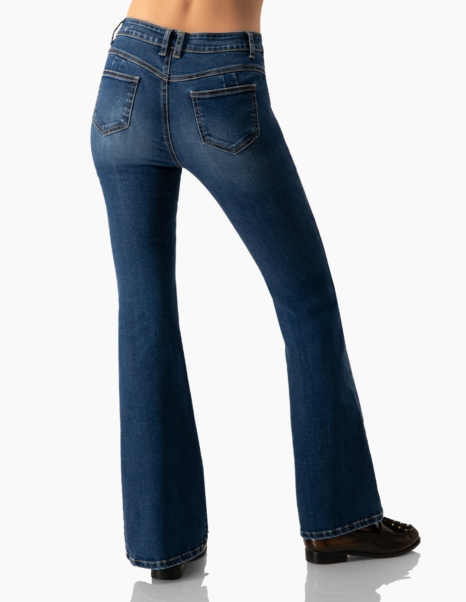 Jeans acampanado straight para mujer 2