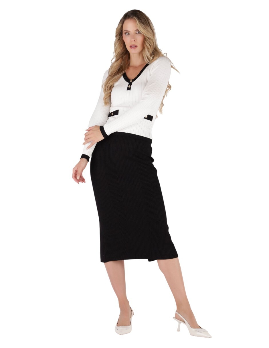 Suéter cuello henley para mujer 4