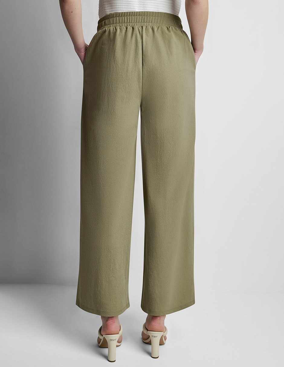 Pantalón coulotte amplio para mujer 8