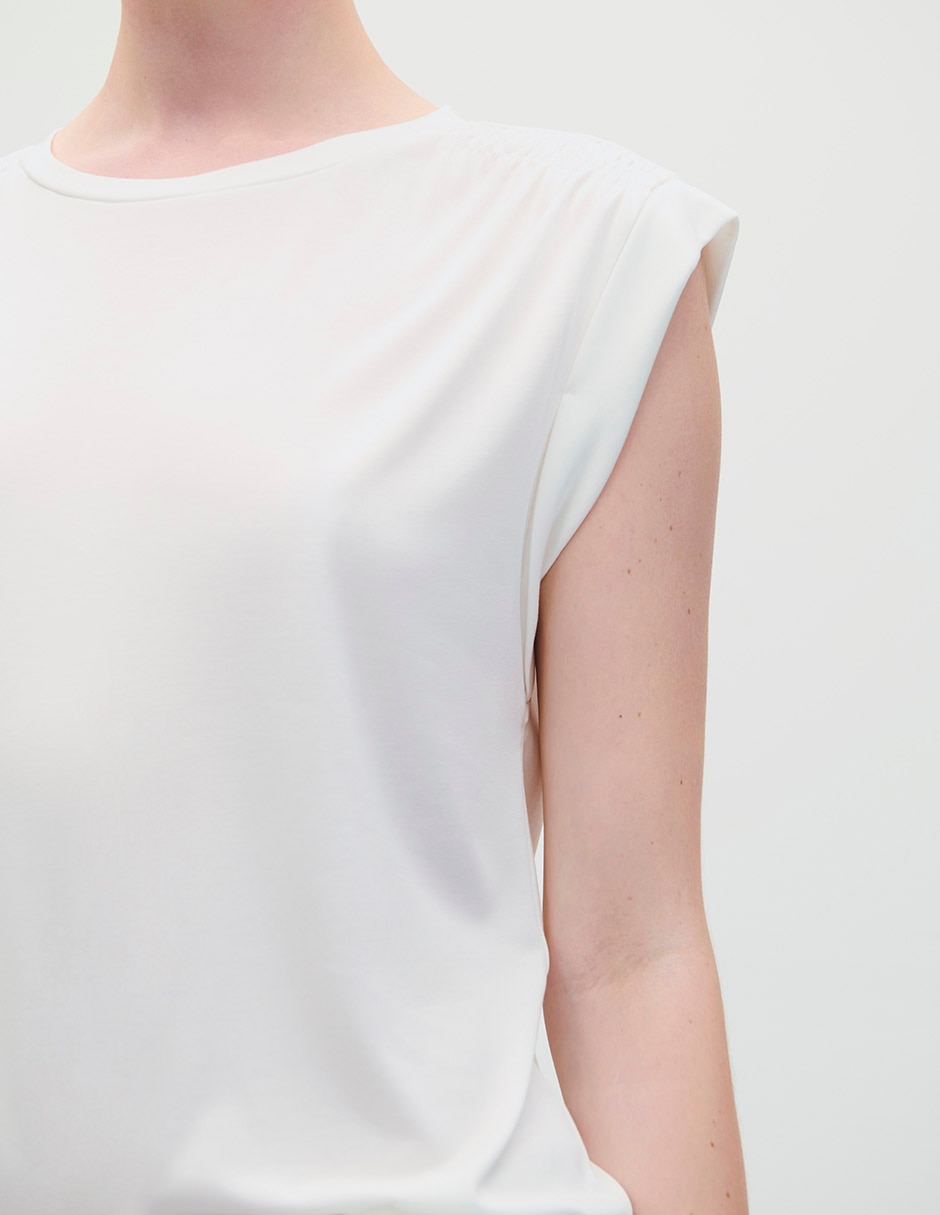 Blusa sin manga para mujer 4