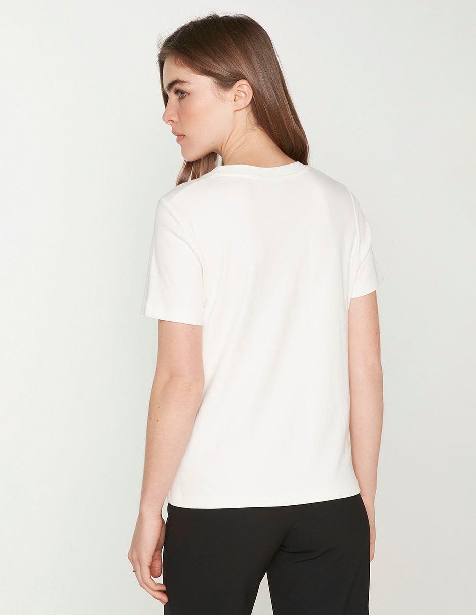 Playera manga corta cuello V para mujer 4