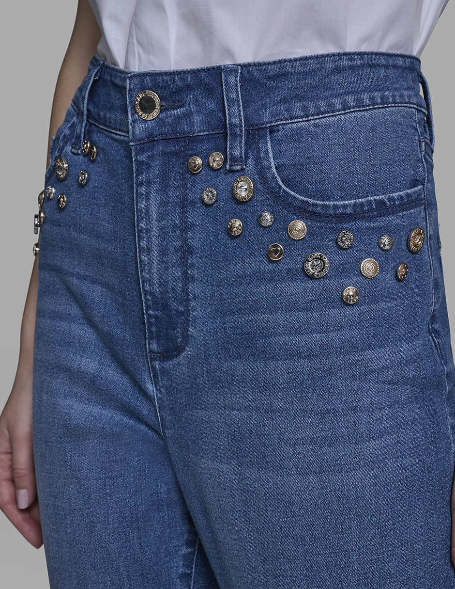 Jeans flare para mujer 4