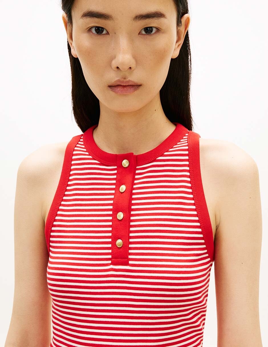 Playera sin manga cuello redondo para mujer 2