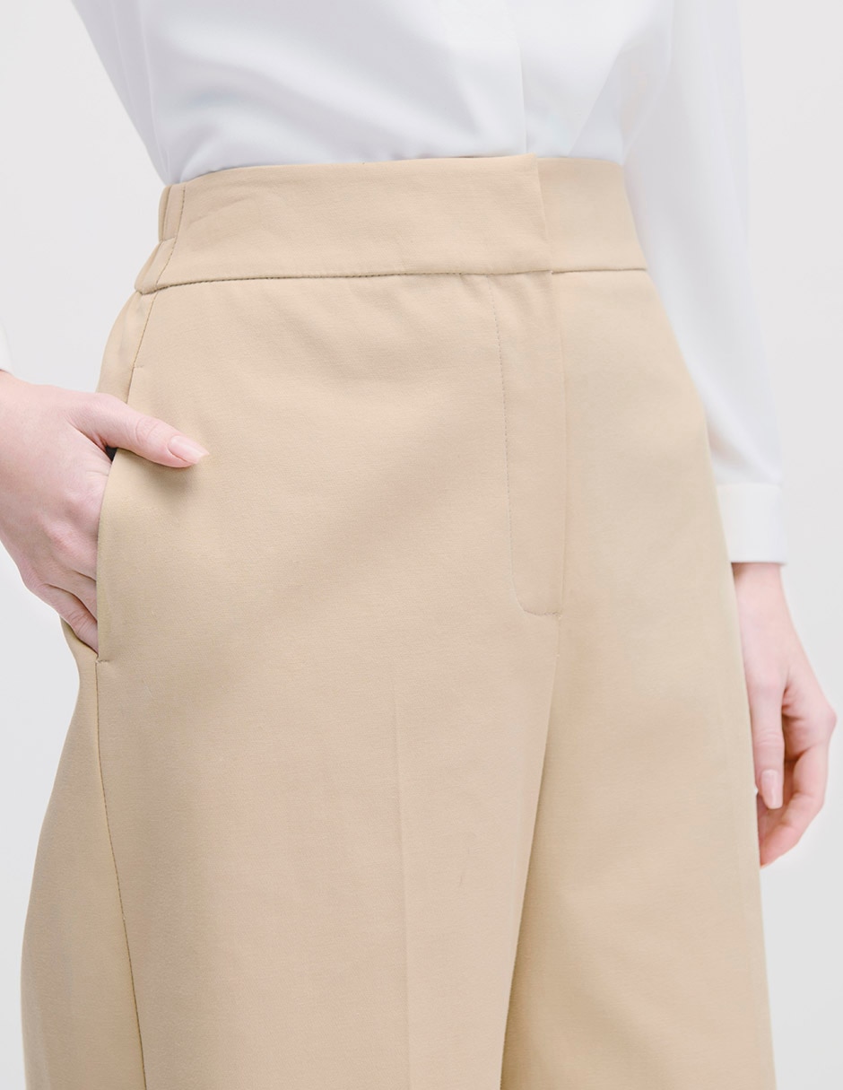 Pantalón coulotte amplio para mujer 4