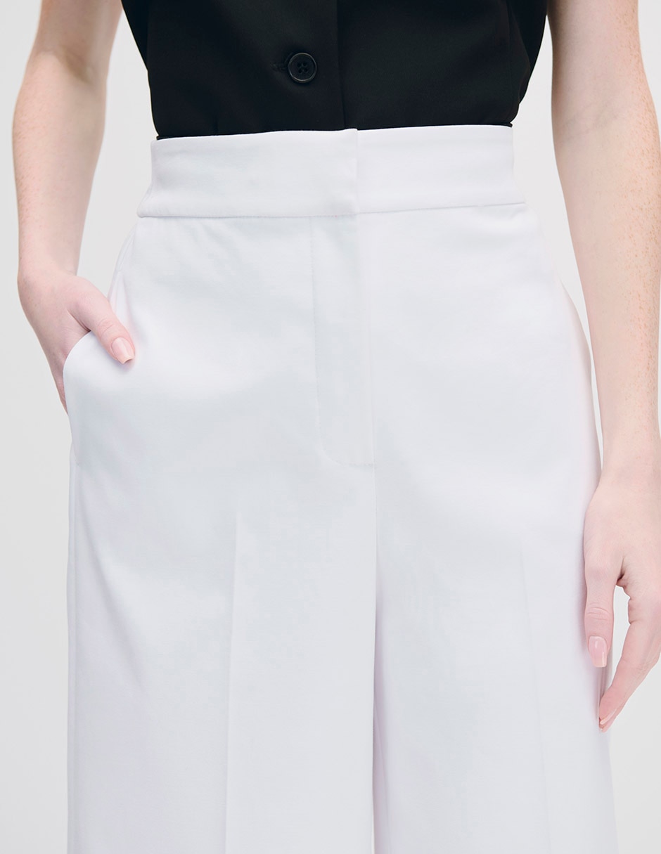 Pantalón coulotte amplio para mujer 4